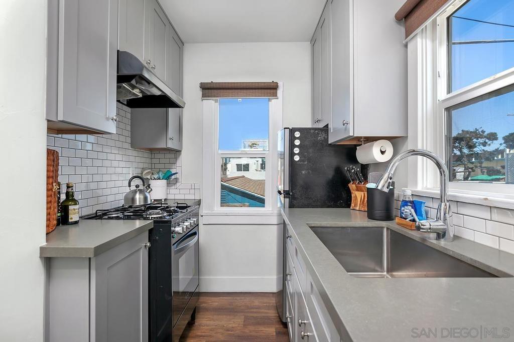 818 Portsmouth - photo 19