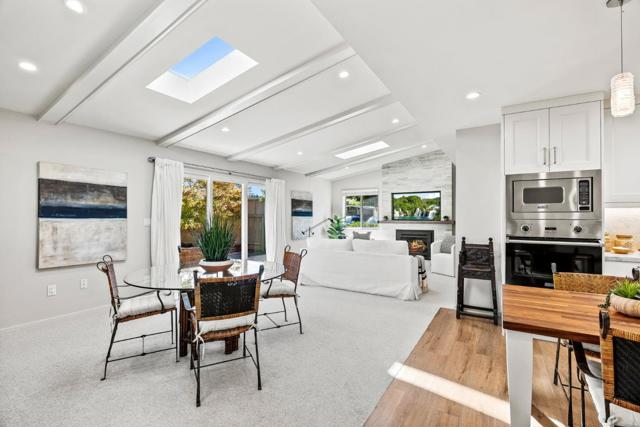 181 Hacienda Carmel, Carmel CA: https://media.crmls.org/mediaz/40514d32-de3d-4451-93a6-8f8c5b8764fe.jpg