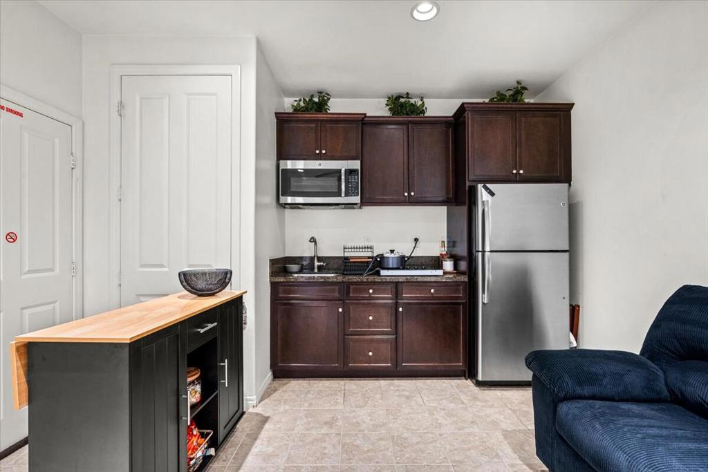 MLS #219138329DA image #24