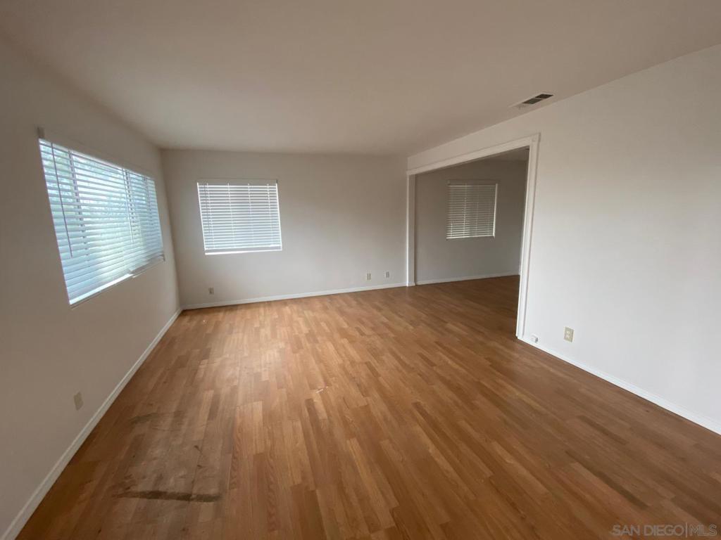 939 7th Ave - photo 7