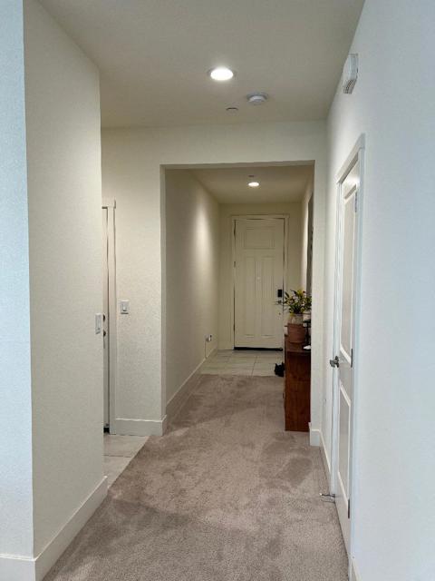 1460 Waterwheel Lane, Hollister CA: https://media.crmls.org/mediaz/40533461-568d-4e59-8244-229782a71c56.jpg