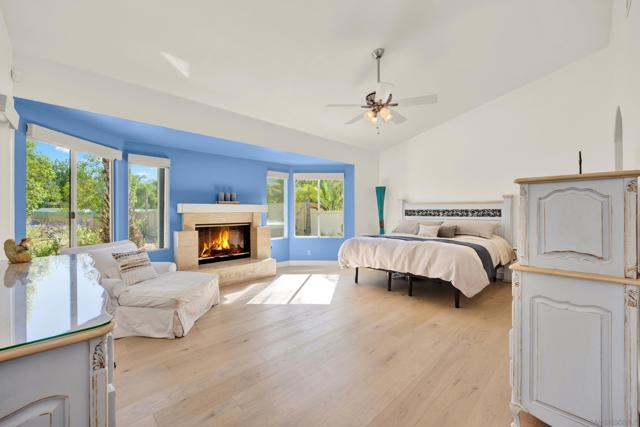 14265 Sandhill Rd, Poway CA: https://media.crmls.org/mediaz/4053ea09-cc46-4bff-bf27-7319a6d3f55c.jpg