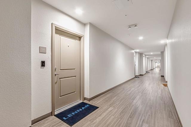 5951 Sunstone Drive, San Jose CA: https://media.crmls.org/mediaz/40555469-9082-4b8b-a134-632a295b633b.jpg