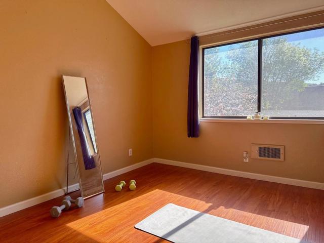 178 Sunwood Meadows Place, San Jose CA: https://media.crmls.org/mediaz/40568cba-089e-47d1-8eea-0692f888db37.jpg