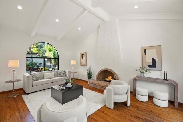 15390 Quito Road, Saratoga CA: https://media.crmls.org/mediaz/4056c48a-fb6e-4003-9a66-c8b69e8a9b69.jpg