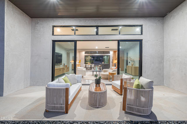 61464 Melton Trail, Joshua Tree CA: https://media.crmls.org/mediaz/4058487c-6230-4b2b-a868-bb7028db697e.jpg
