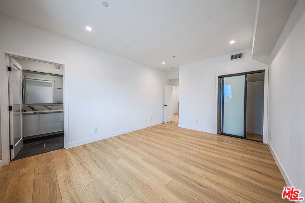 MLS #26771137 image #38