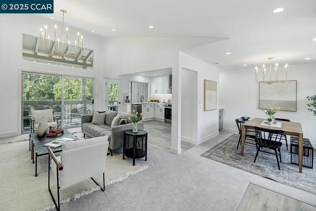 2175 Cactus Ct, Walnut Creek CA: https://media.crmls.org/mediaz/4059c2f6-74e5-44e1-b6ae-6adc70b7d391.jpg