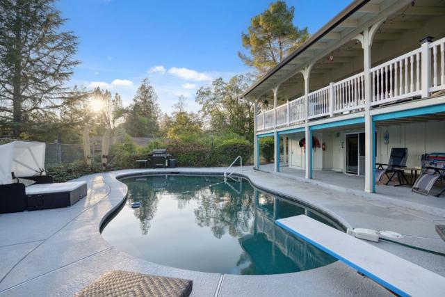 13289 Moccasin Lane, Shasta Lake CA: https://media.crmls.org/mediaz/4059fde1-c78a-4d16-938c-dbd84eddde33.jpg