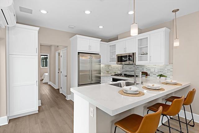 819 Kennebeck Ct, San Diego CA: https://media.crmls.org/mediaz/405a3b44-5e75-49e9-9d44-511e715589d0.jpg