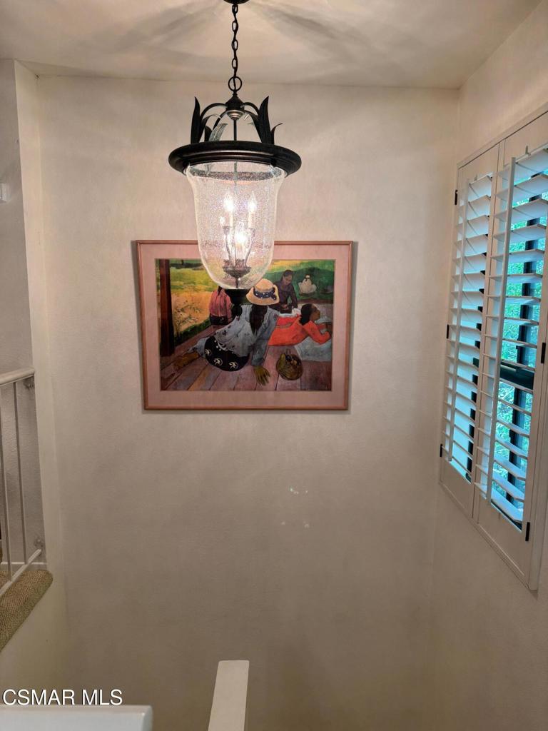 https://media.crmls.org/mediaz/405b7358-720c-4dab-8751-a1090e22bcce.jpg?preset=X-Large