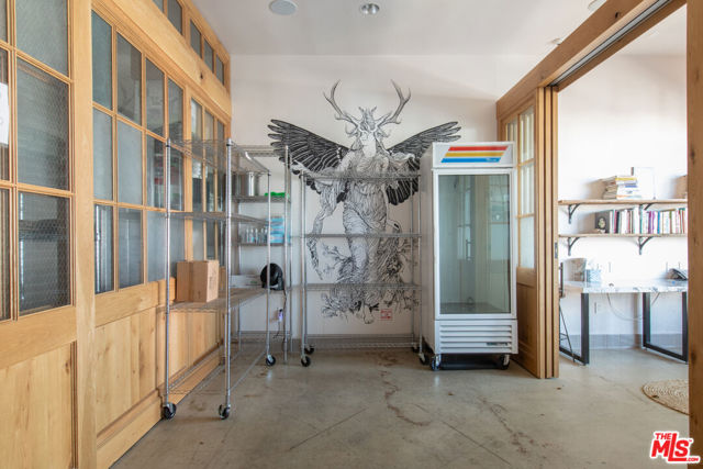 12906 Venice Boulevard, Los Angeles CA: https://media.crmls.org/mediaz/405beee1-715e-4ea7-88e4-0d38e3da6270.jpg