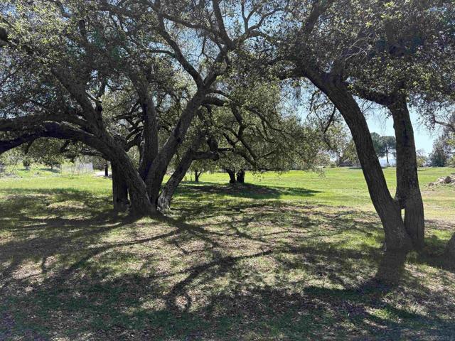 6702 Rainbow Hts. Rd.,  CA: https://media.crmls.org/mediaz/405cb346-95f1-43d4-abee-e6c84a04cefa.jpg
