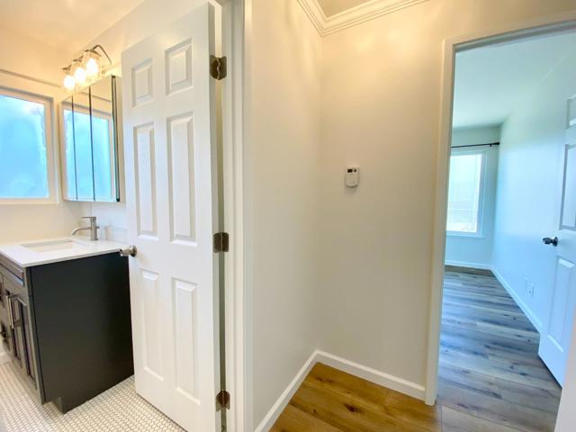 1076 Grand Avenue, South San Francisco CA: https://media.crmls.org/mediaz/405cd87d-64b3-4736-b08b-16a7a4e7ed19.jpg