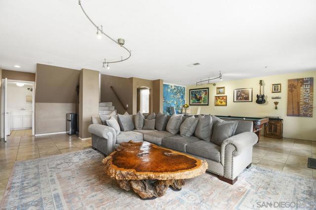 2025 Fabled Waters Dr., Spring Valley CA: https://media.crmls.org/mediaz/405d065f-7d4c-4458-90cc-843c59e9c593.jpg