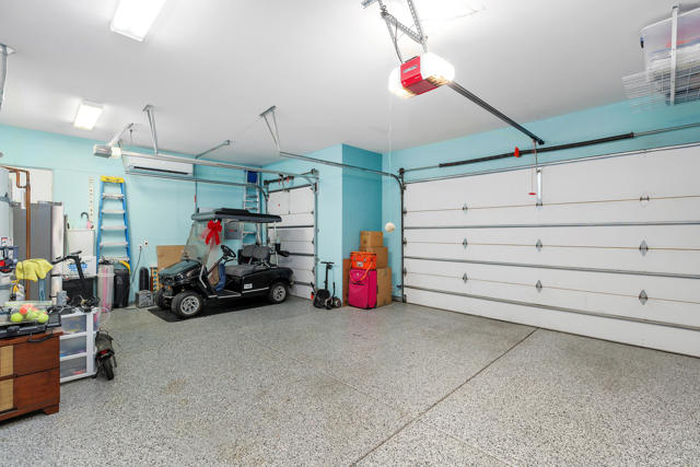 284 Loch Lomond Road, Rancho Mirage CA: https://media.crmls.org/mediaz/405d93ec-49b3-45da-bacd-3eaae26382db.jpg