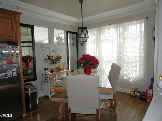 Detail Gallery Image 3 of 21 For 175 Chaucer Ln #.,  Ventura,  CA 93003 - 3 Beds | 2 Baths