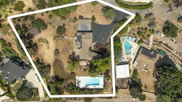 9484 86 La Cuesta Dr, La Mesa CA: https://media.crmls.org/mediaz/405e7f2d-76d1-44fd-9374-c9bbefdf5c1c.jpg