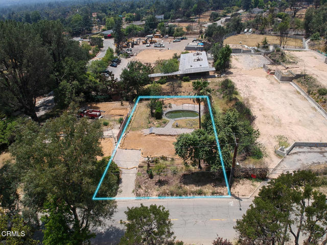 1962 E Loma Alta Drive, Altadena CA: https://media.crmls.org/mediaz/405ecbb8-a151-4bc9-9250-1442ba971199.jpg