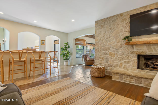 Image 23 of 65 For 730 Calle Mandarinas