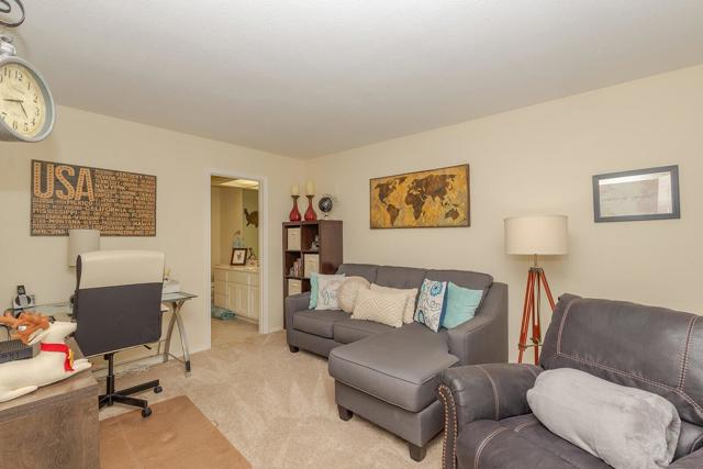 203 Wild Horse Drive, Palm Desert, CA 92211