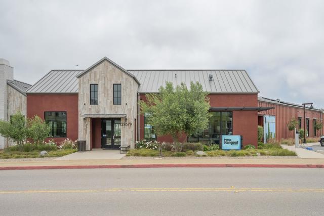 Home for Sale in Valley Center