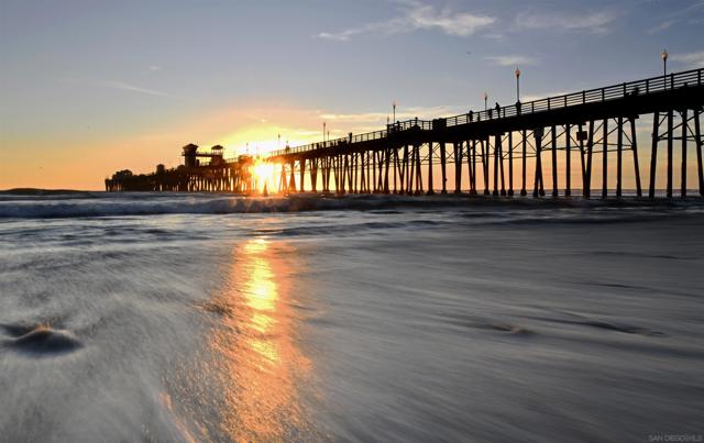 355 N Cleveland Street, Oceanside CA: https://media.crmls.org/mediaz/4061267f-2b1d-4beb-a8df-1fe1fb654964.jpg