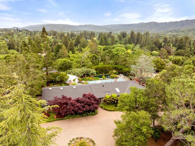 1175 Westridge Drive, Portola Valley CA: https://media.crmls.org/mediaz/406136a1-93c0-42af-9e2e-6281222e8be7.jpg
