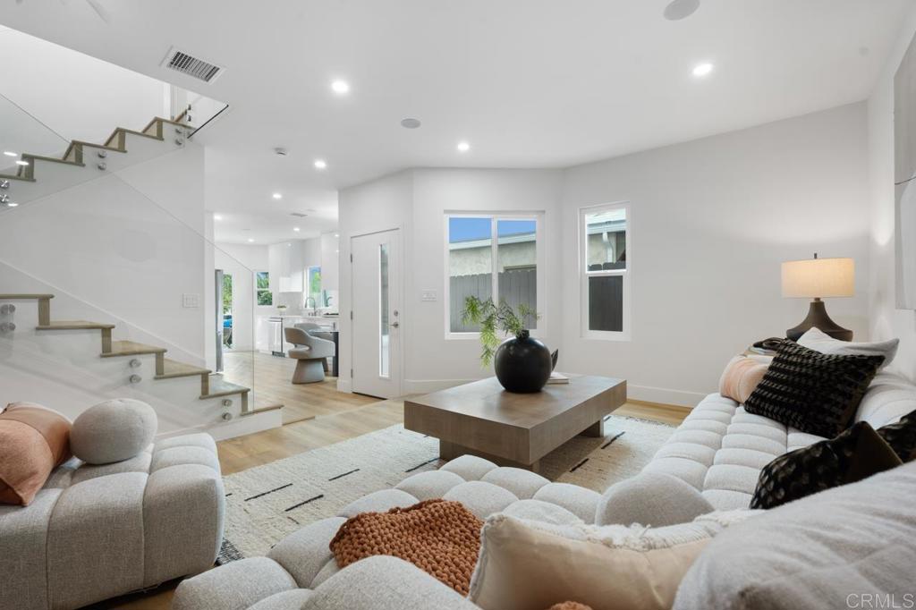 972 Sapphire Street - photo 12