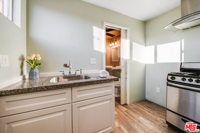 3 Bed Home for Sale in Burbank, California