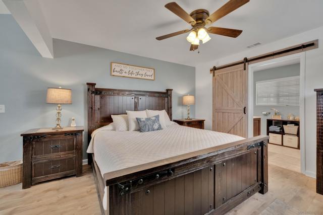 Image 15 of 58 For 44673 Holtville Avenue
