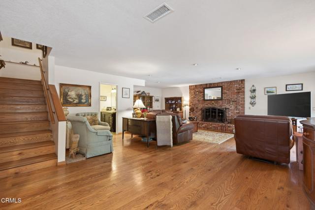 Detail Gallery Image 8 of 24 For 12471 Sisar Rd, Ojai,  CA 93023 - 4 Beds | 2/1 Baths