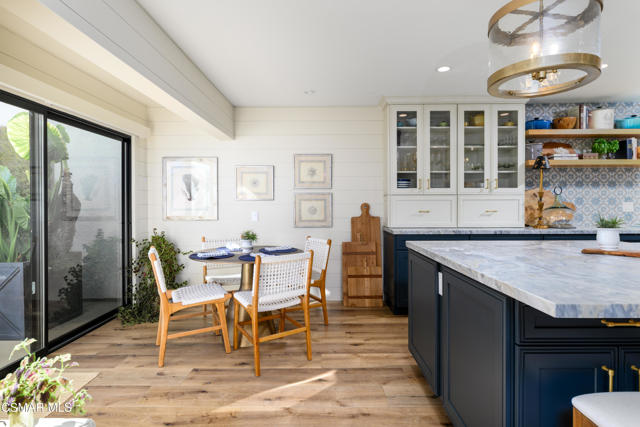 818 Caliente Lane, Ventura CA: https://media.crmls.org/mediaz/40630f0f-0728-4742-843b-5aa65036963f.jpg