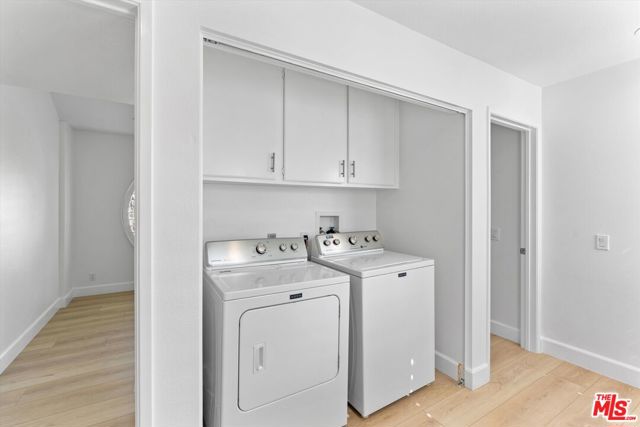 1003 Muirfield Drive, Newport Beach CA: https://media.crmls.org/mediaz/4063ecb6-770f-4579-97e9-8cd098b88ab3.jpg