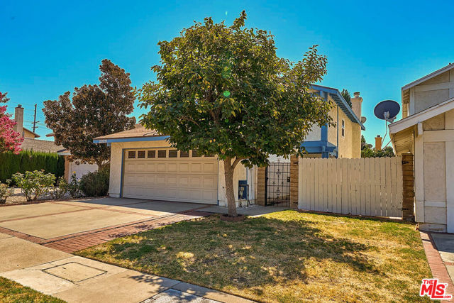 Image 2 for 22014 Romar St, Chatsworth, CA 91311