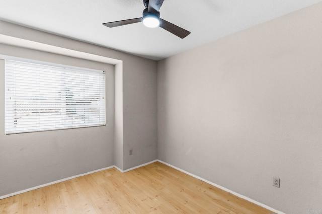 Detail Gallery Image 19 of 26 For 609 Mustang Glen, Escondido,  CA 92027 - 3 Beds | 2/1 Baths