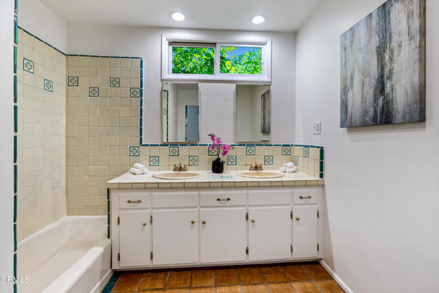 Detail Gallery Image 15 of 31 For 11031 Amestoy Ave, Granada Hills,  CA 91344 - 3 Beds | 2 Baths