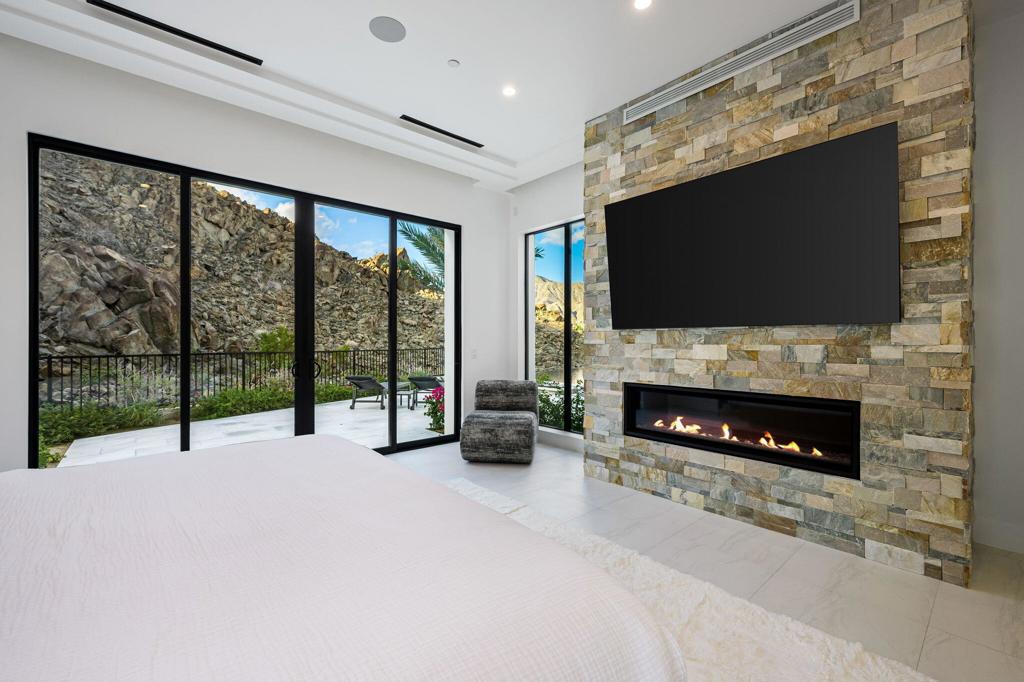 MLS #219138802DA image #35