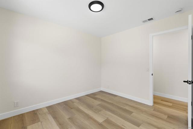 1217 Monte Vista Dr, Vista CA: https://media.crmls.org/mediaz/40652abe-f001-4f29-9b7e-d99b5ddaf69b.jpg