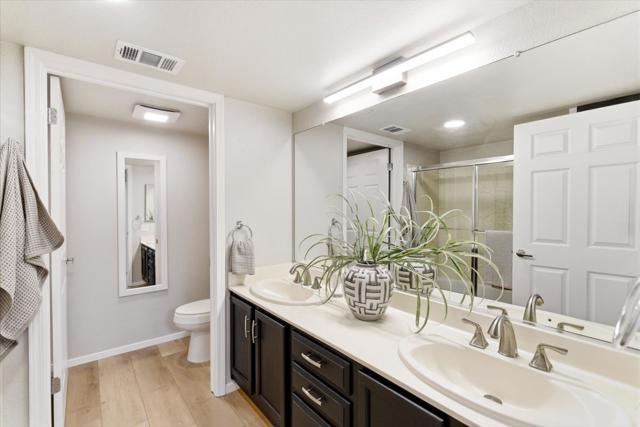 1400 El Camino Real, South San Francisco CA: https://media.crmls.org/mediaz/4065b722-b6fd-475c-850f-6a694f524d75.jpg