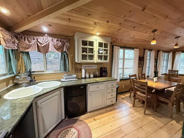 Detail Gallery Image 12 of 57 For 22258 Crestline Rd, Palomar Mountain,  CA 92060 - 3 Beds | 1 Baths