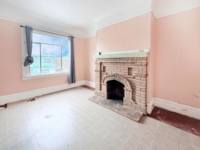 736 Lisbon Street, San Francisco CA: https://media.crmls.org/mediaz/40662ef3-1252-4065-895f-32d7d96de9f9.jpg