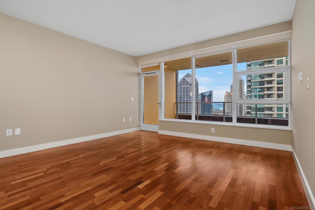 1325 Pacfiic Hwy. - photo 13