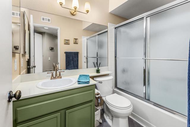 Detail Gallery Image 18 of 32 For 7245 Navajo Rd #D380,  San Diego,  CA 92119 - 2 Beds | 2 Baths