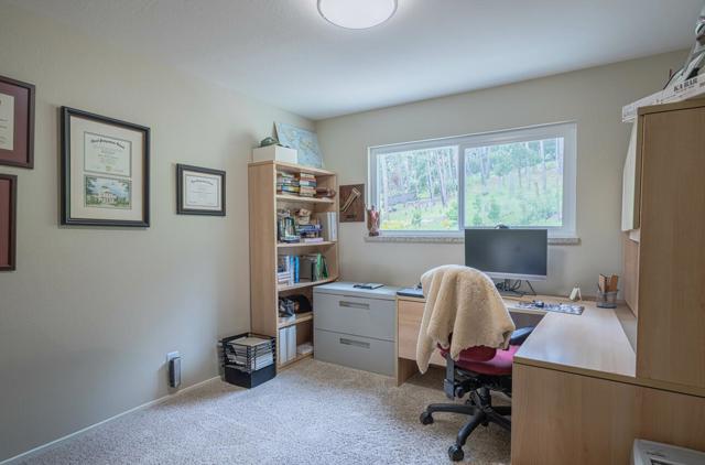 24 Pinehill Way, Monterey CA: https://media.crmls.org/mediaz/40682b44-bc6c-4029-9e79-c85164be1523.jpg