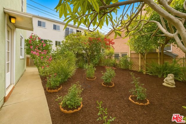 1266 N Flores Street, West Hollywood CA: https://media.crmls.org/mediaz/40691e5e-7a9e-4b0f-9a1d-b6d0e31c2633.jpg