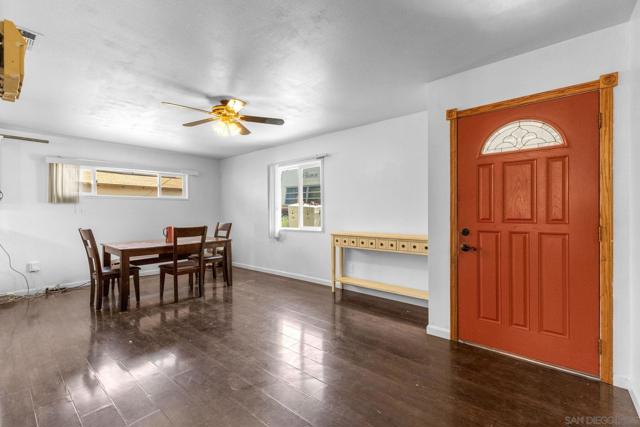 8524 Big Rock Road, Santee CA: https://media.crmls.org/mediaz/40697d3e-05fd-493c-9536-e7f44a5db056.jpg