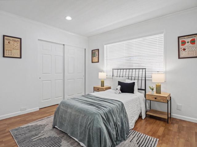 4950 Scarlett Way, San Jose CA: https://media.crmls.org/mediaz/406afbb7-9669-4700-98ed-270c78196496.jpg