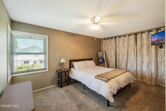 4471 Skyglen Court, Moorpark CA: https://media.crmls.org/mediaz/406c8def-8ef7-40f0-86d3-93bc3832a245.jpg