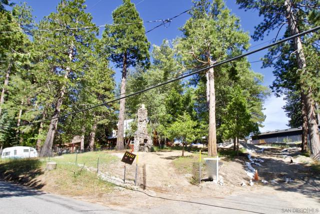 32065 Hunsaker Way, Running Springs CA: https://media.crmls.org/mediaz/406ebd07-f8ba-4731-a908-93a37117fb02.jpg